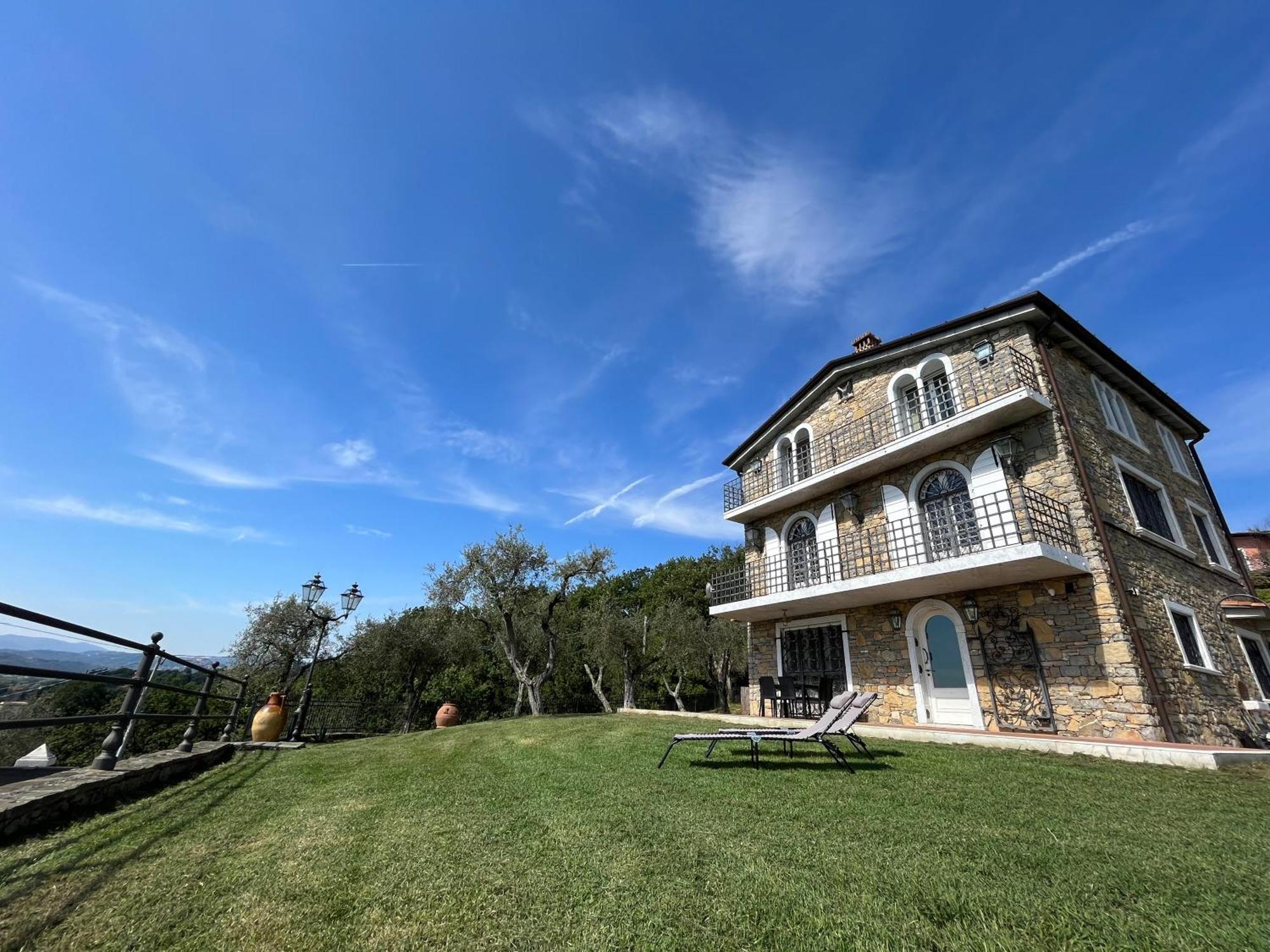 B&B Alla Fortezza Сарцана Екстер'єр фото